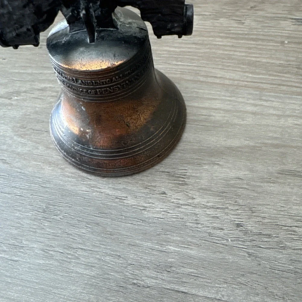 Vintage Mini Replica Liberty Bell With Working Bell, Bronze Metal Pass‎ And Stow - Picture 4 of 8